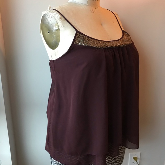 Flowy Sequined Top - Picture 2 of 3